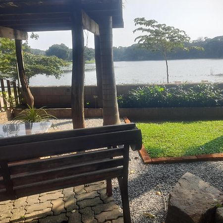 Shashin Lake Resort Dambulla Eksteriør bilde