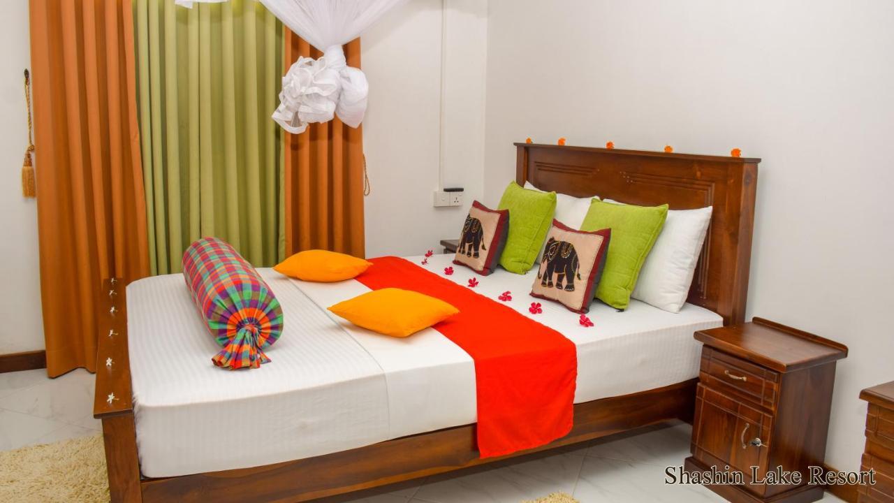 Shashin Lake Resort Dambulla Eksteriør bilde